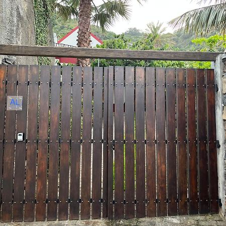 Waves Song - Cottage Porto Moniz Exterior photo
