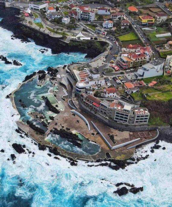 Waves Song - Cottage Porto Moniz Exterior photo